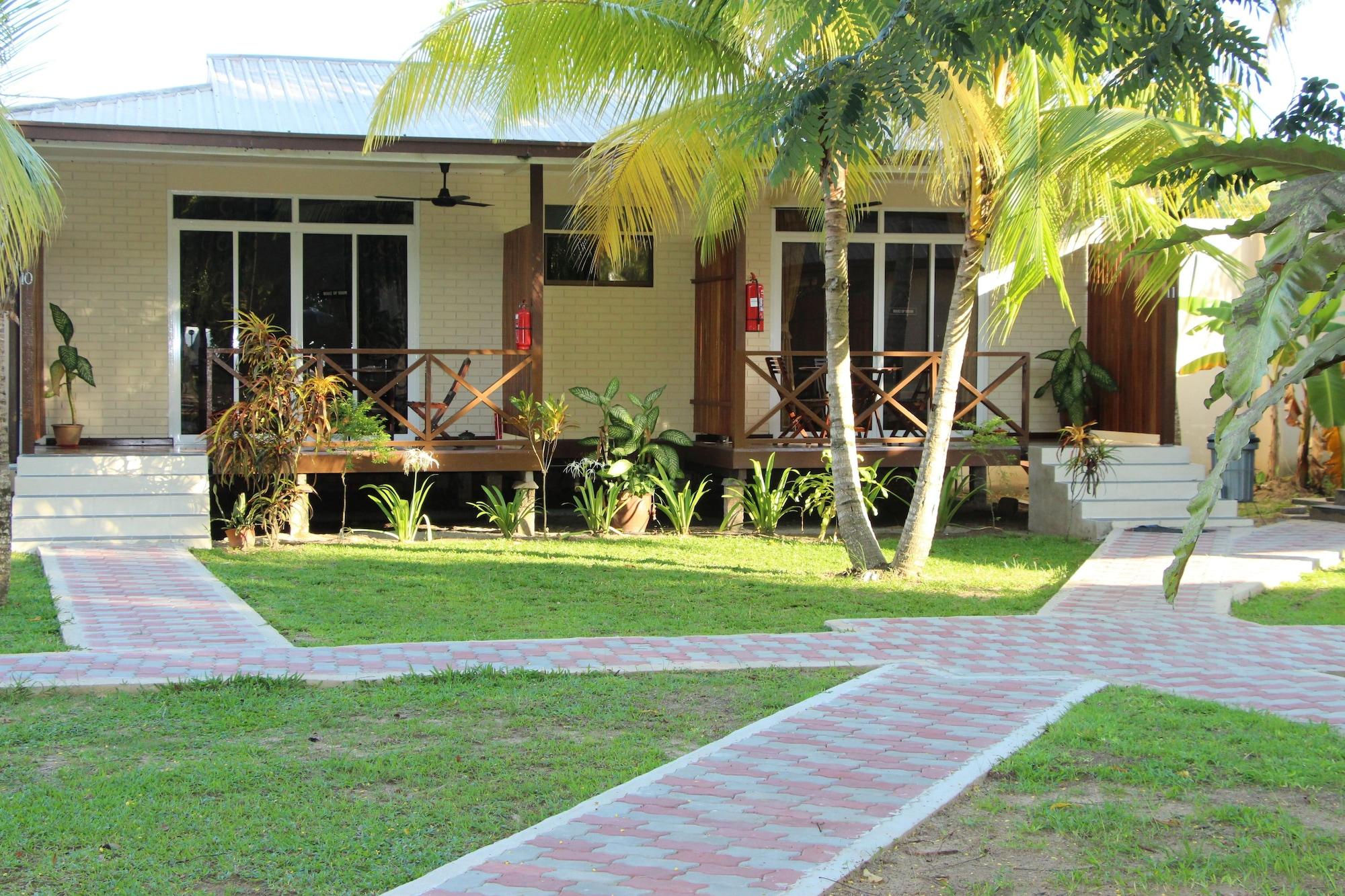 Langkah Syabas Beach Resort Kinarut Екстериор снимка
